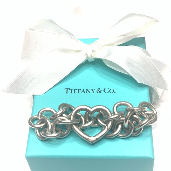 Tiffany & Co. Chunky chain Heart necklace w/bracelet set. - Picture 4 of 12